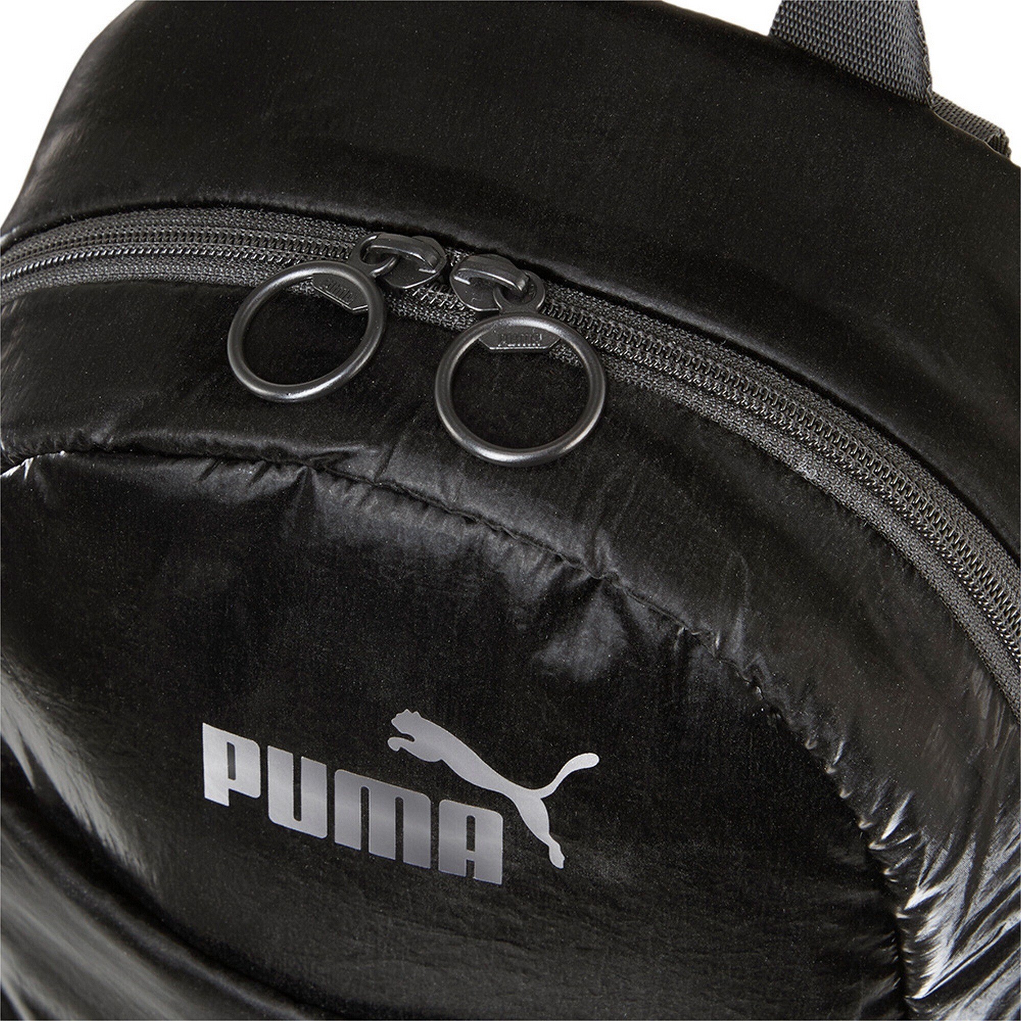 Рюкзак 35x25x12см, 12л Puma Core Up Backpack 09064901 черный 2000_2000