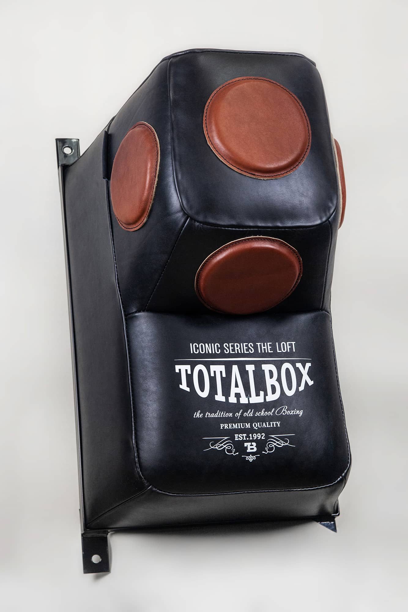 Подушка кожаная боксерская LOFT г-образная с мишенями Totalbox ПНКГМ ЛФ 40х60х46 черный, коричневый 1334_2000